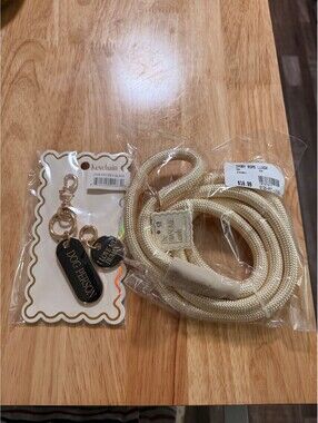 Simply SouthernDog Person Keychain and Dog collar Cream Rope Leash Set